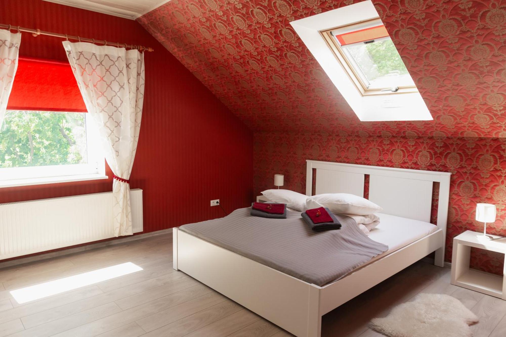 Konrad Family Guesthouse กูรัซซาเร ห้อง รูปภาพ
